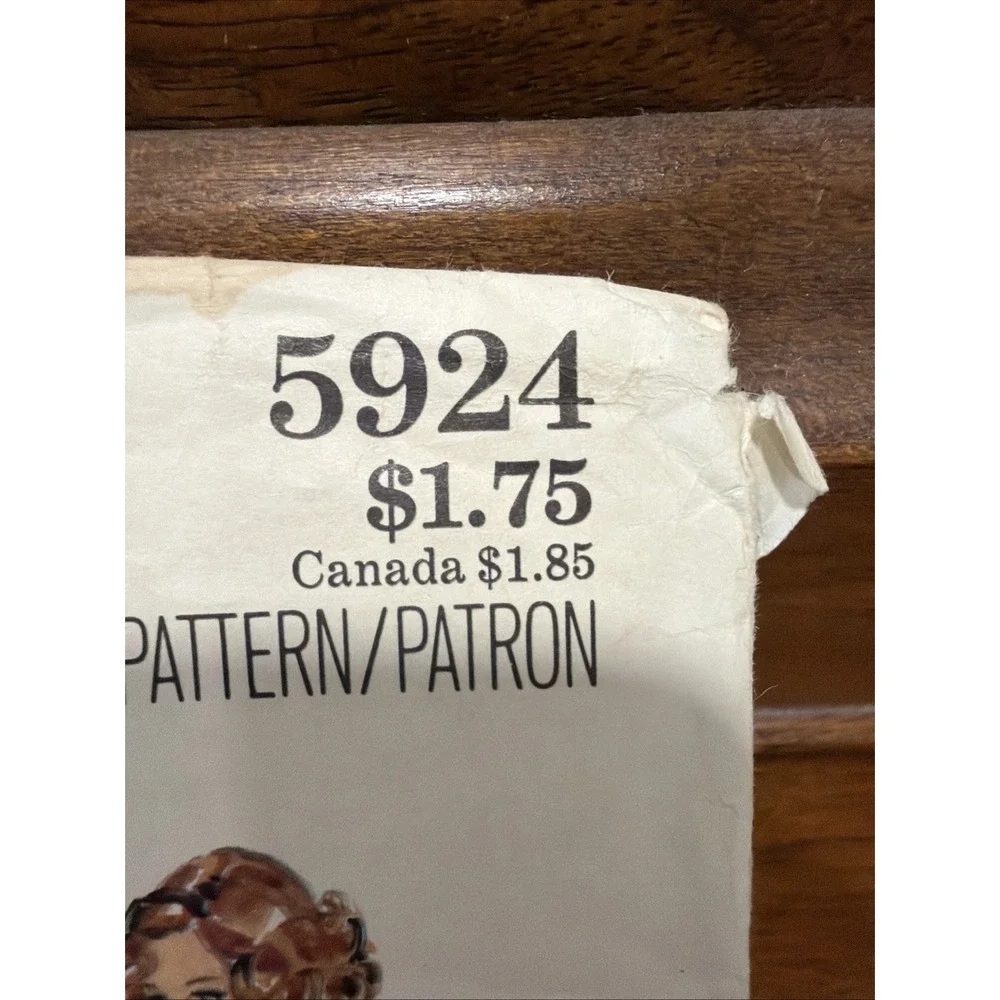 Vintage Butterick Sewing Pattern 5924 Size 14